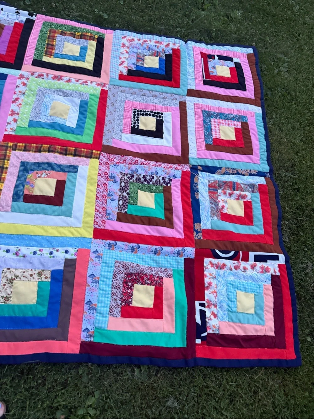 Vintage Handmade Log Cabin Quilt Colorful! Great Condition! 82